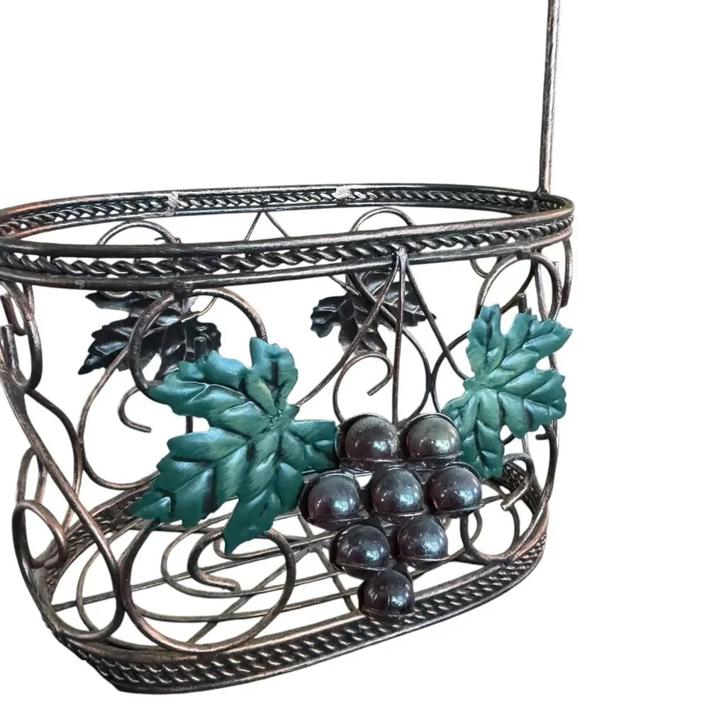 14” Tall Metal Basket With Grapes And Grape Vines Winery‎